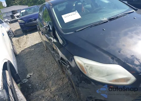 2014 Ford Focus Se from USA, damaged, VIN 1FADP3K23EL313228